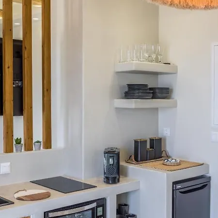 Ocean Pearl Luxurious * Πάχαινα