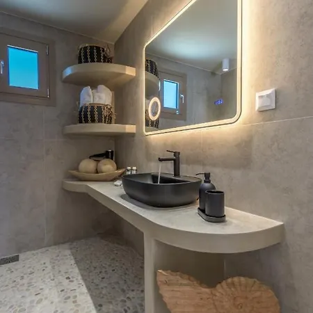 Ocean Pearl Luxurious